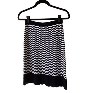 Loft Black White Chevron Print Knit Skirt XSP
